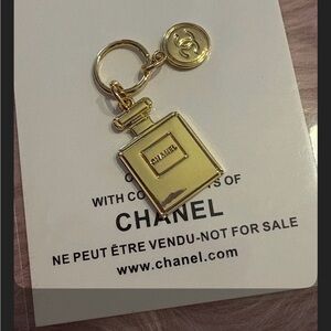 Beauty VIP Gift HOLIDAY  Perfume CHARM Pendant 2023
